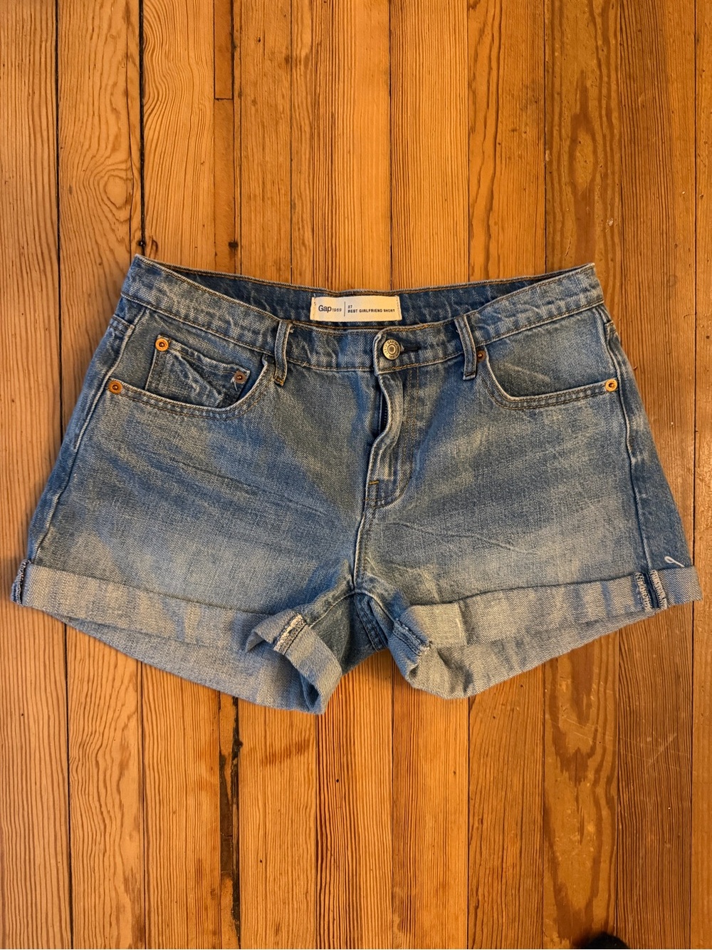 Gap 1969 Best Girlfriend Denim Shorts Size 27 Cuffed Medium Wash Casual